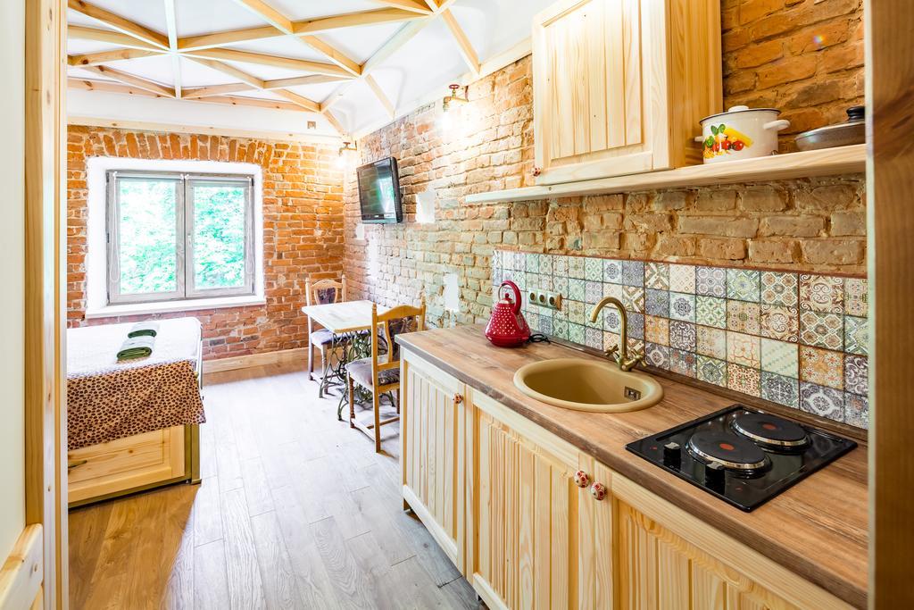 Nice Apartment Near Rynok Square Є Кондиціонер Світла Не Вимикали Lviv Bagian luar foto