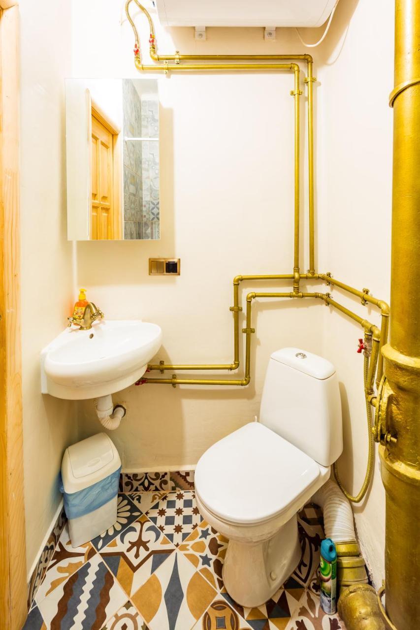 Nice Apartment Near Rynok Square Є Кондиціонер Світла Не Вимикали Lviv Bagian luar foto